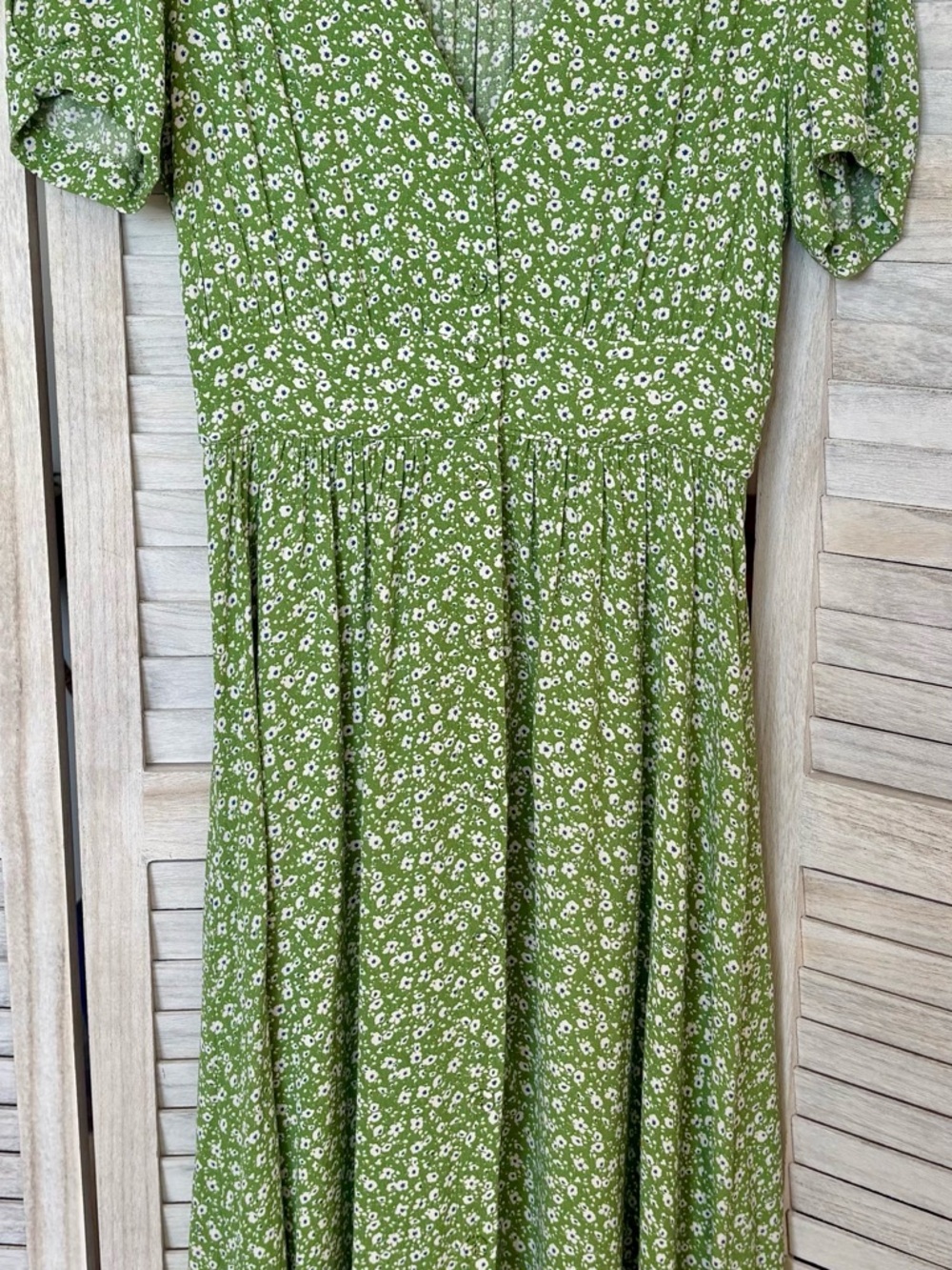 Women’s Green Floral Midi Dress